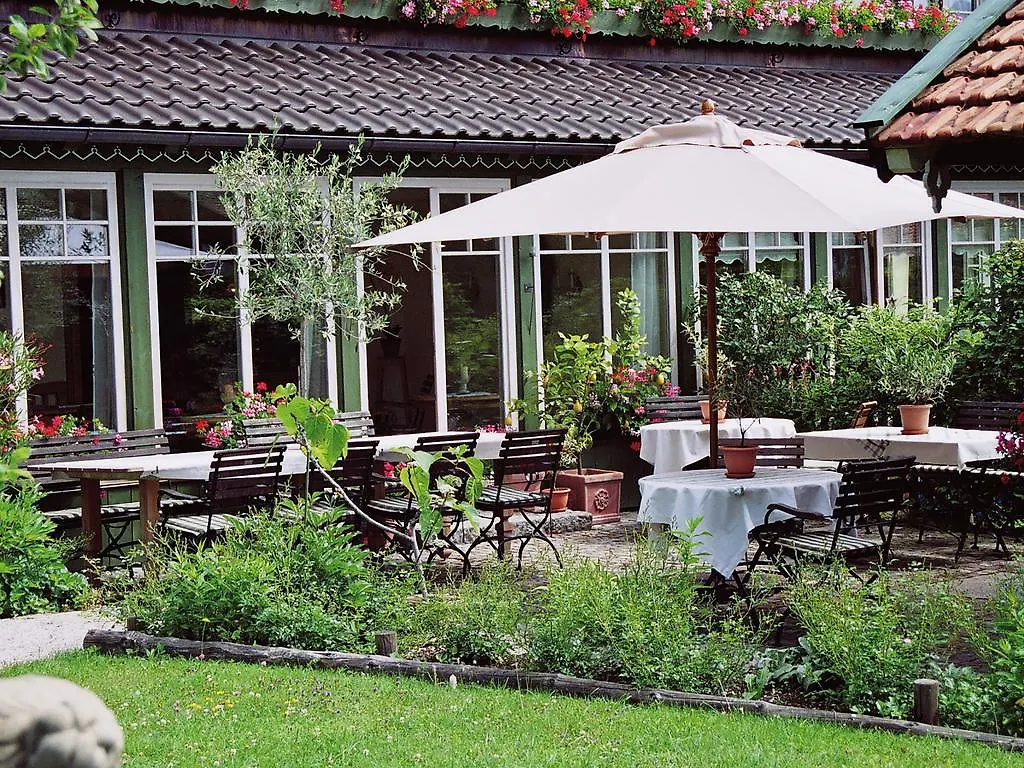 Landhaus Benediktenhof Bad Tolz 4*,  Germany